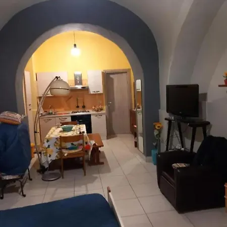 Apartment Modern In With Air Conditioning *